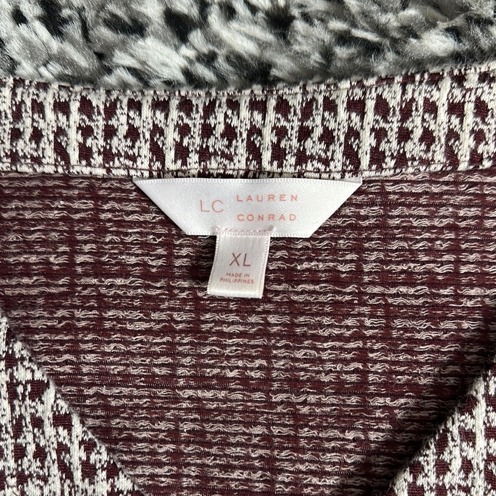 LC Lauren Conrad mauve and White Knit dress - Picture 2 of 5